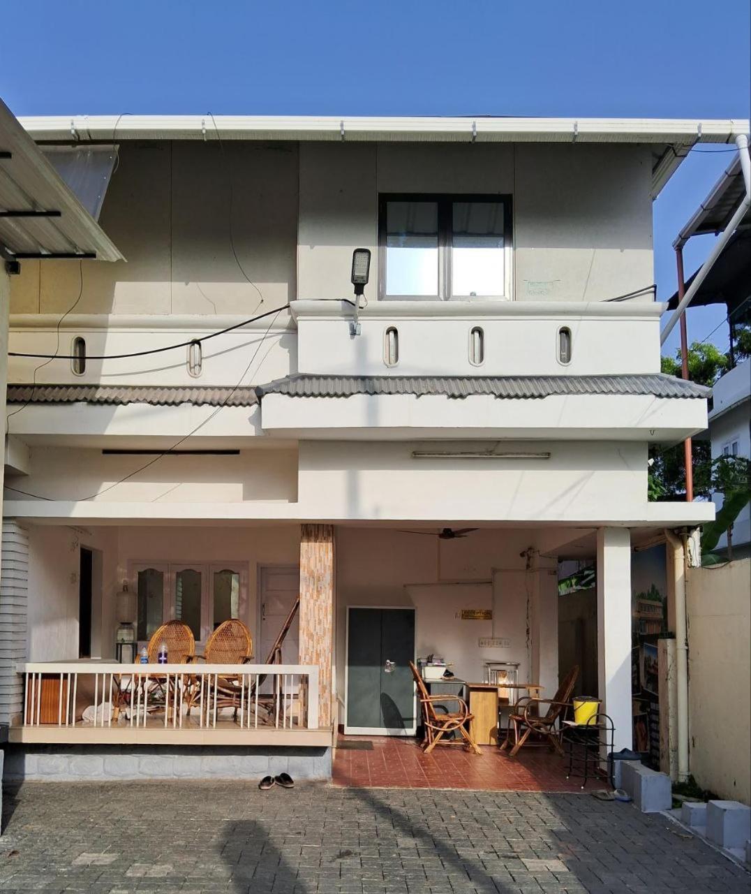 Vellakinar Residency Alleppey Homestay